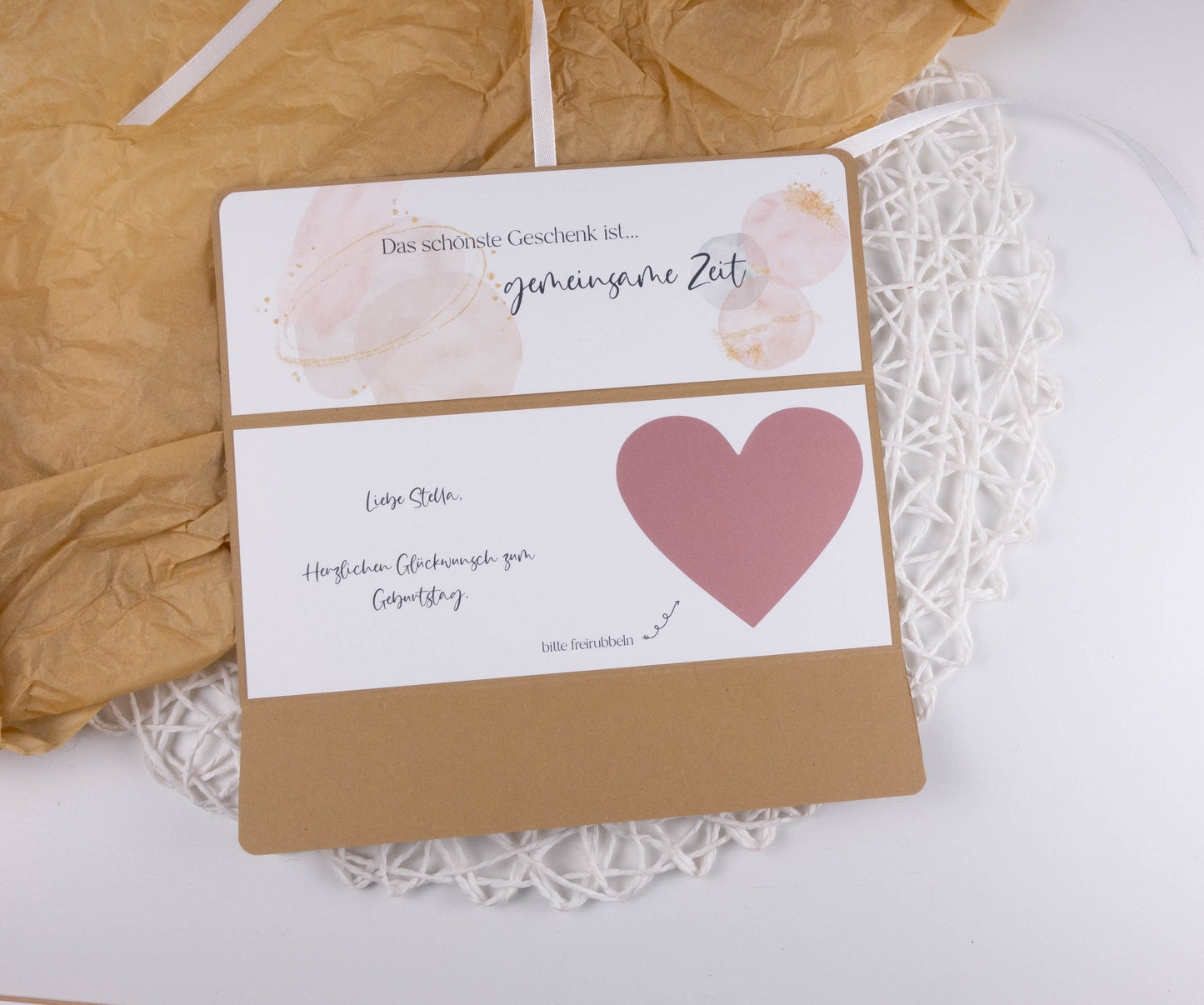 Gutscheinkarte "Zeit statt Zeug - rosa" personalisiert mit Rubbelherz Papier Träume