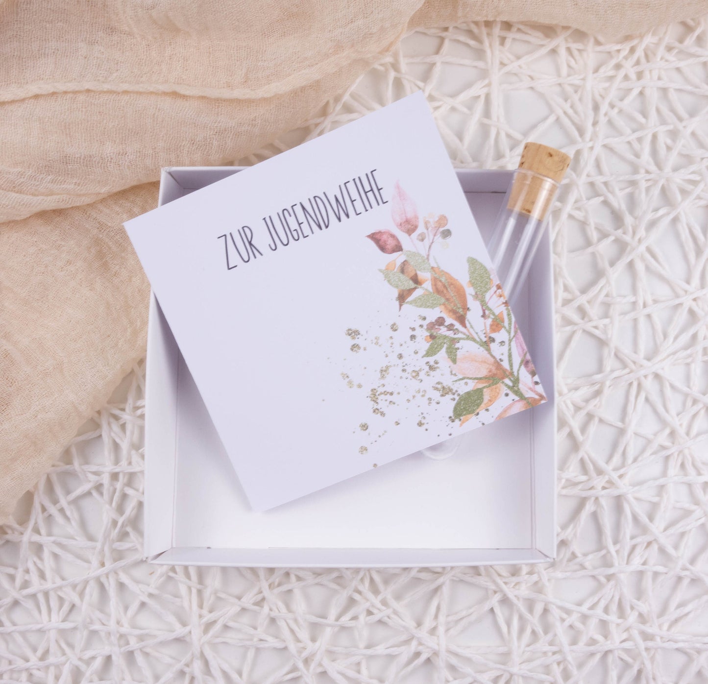 Geschenkschachtel zur Jugendweihe ROSEN Papier Träume
