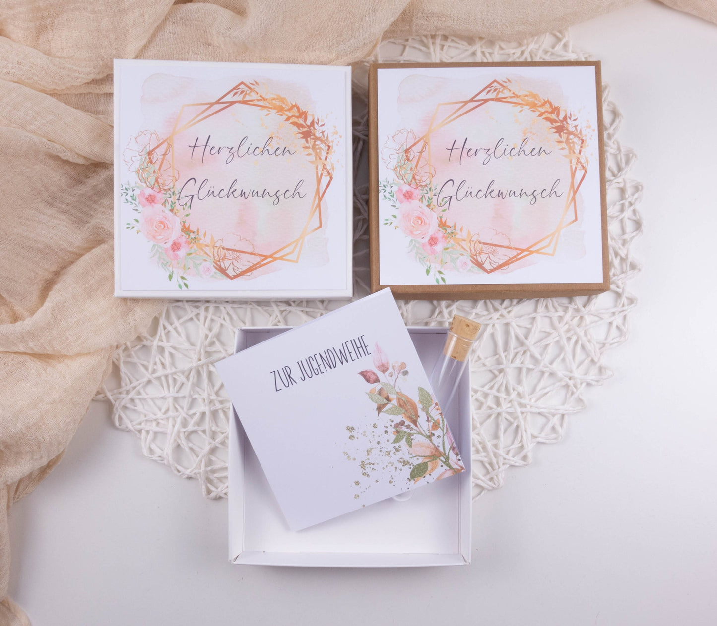 Geschenkschachtel zur Jugendweihe ROSEN Papier Träume