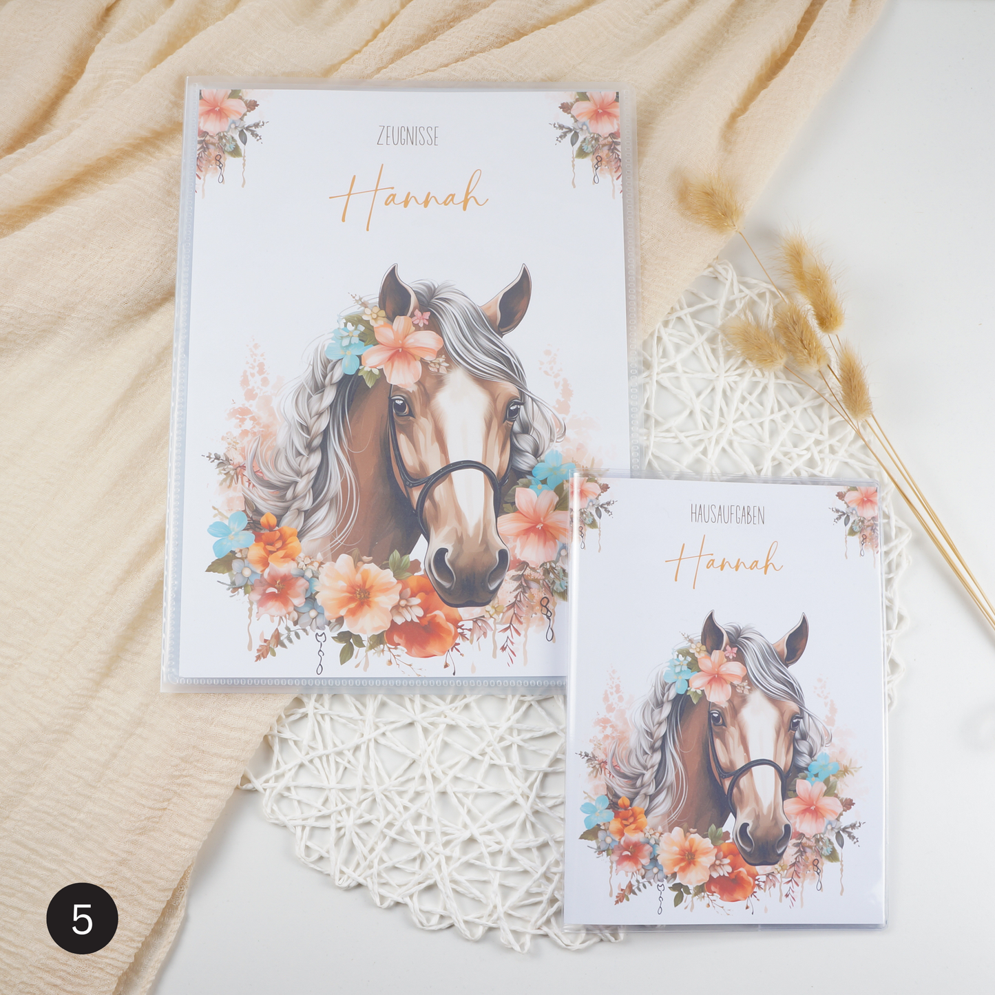 Zeugnismappe Hausaufgabenheft "Pferd mit Blumen - verschiedene" personalisiert Office & School Supplies Papier Träume