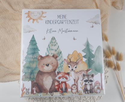 Kindergarten Ordner "FREUNDE IM WALD" personalisiert - Sammelmappe Krippe Schule oder Kita Office & School Supplies Papier Träume