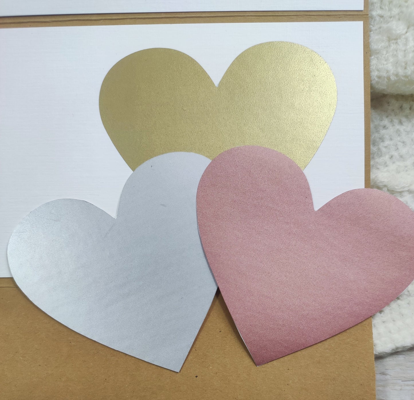 Gutscheinkarte "Zeit statt Zeug - rosa" personalisiert mit Rubbelherz Papier Träume