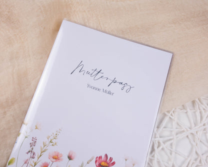 Mutterpass Hülle personalisiert BUNTE WIESE | Geschenkidee zur Schwangerschaft Passport Covers Papier Träume
