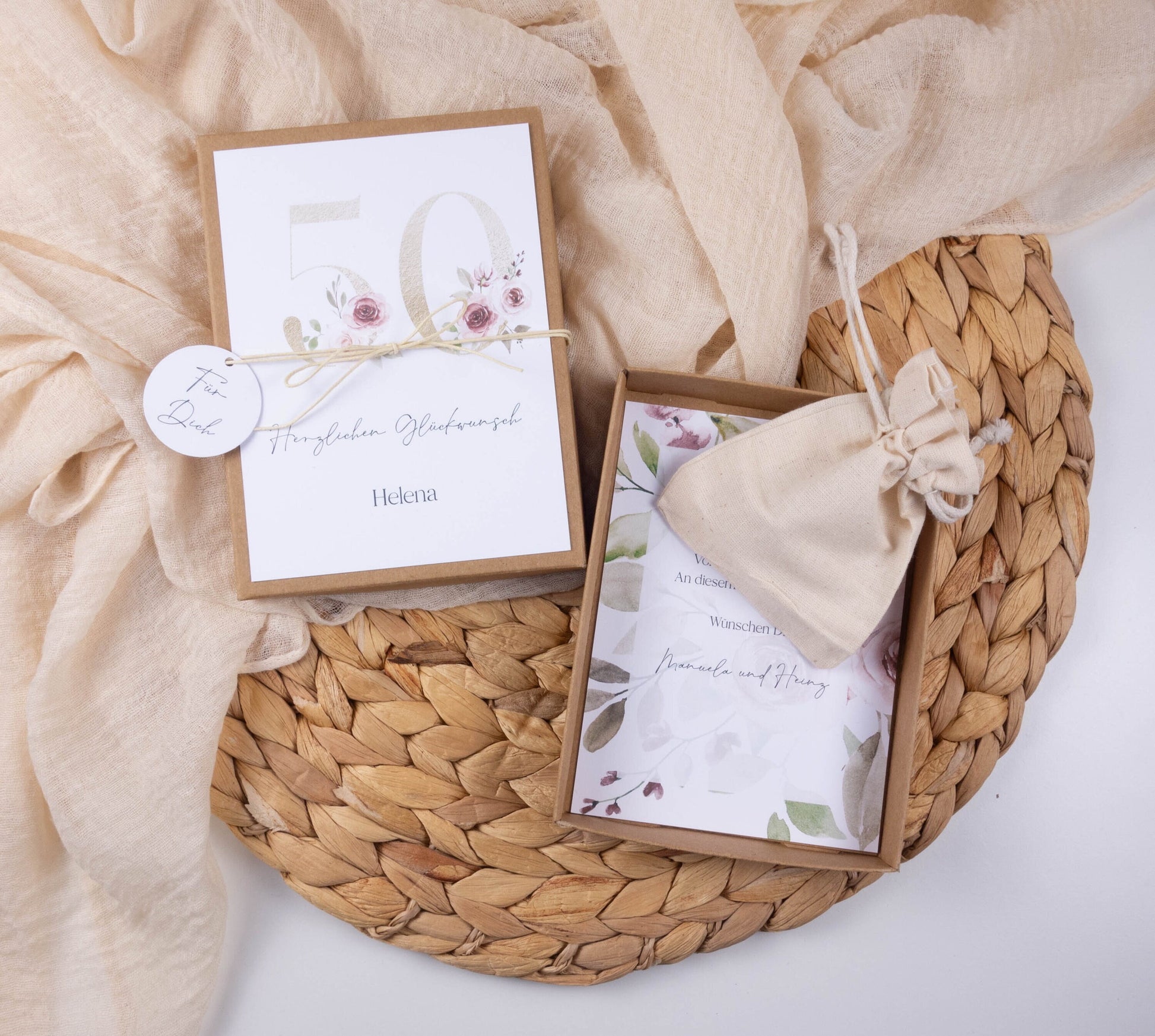 Geldgeschenk Geschenkbox zum Geburtstag "Rosen in gold" - personalisiert Papier Träume
