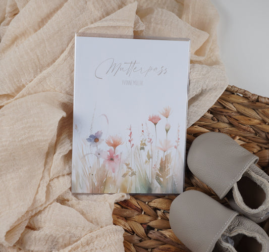 Mutterpass Hülle personalisiert HANNAH | Geschenkidee zur Schwangerschaft Passport Covers Papier Träume