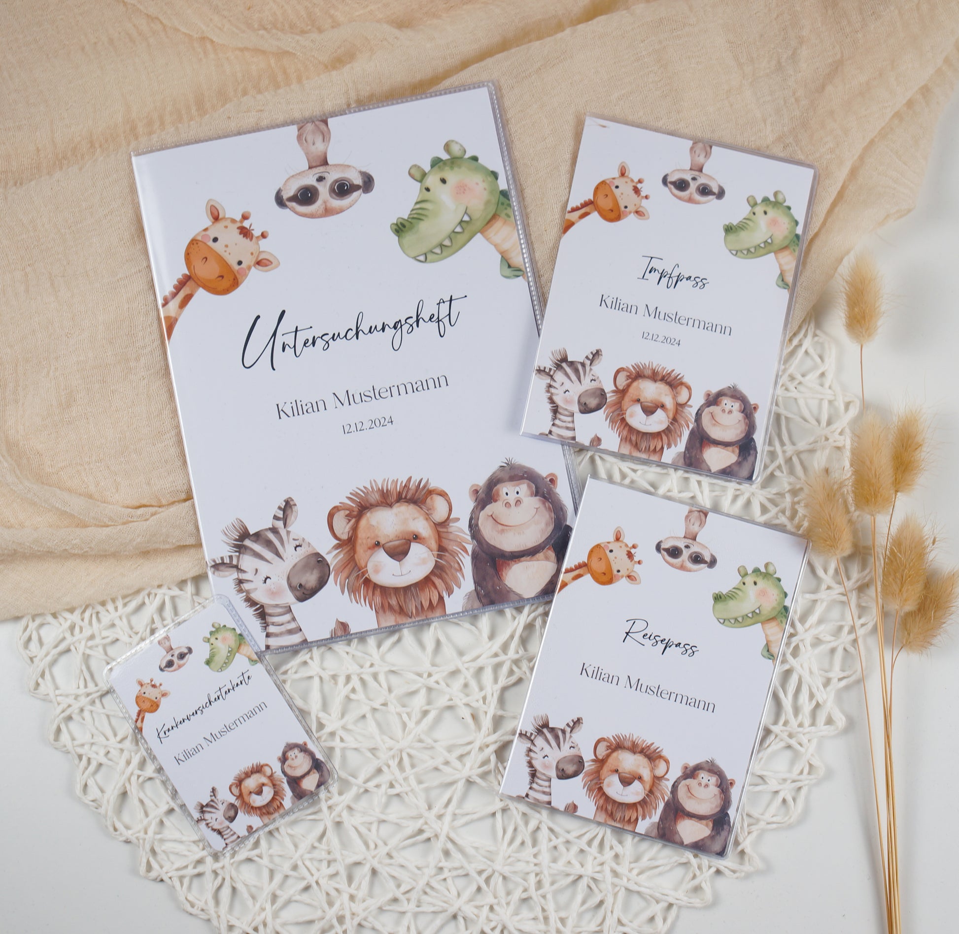 U-Heft/Impfpass/Reisepass personalisiert TIERISCH STARKE FREUNDE - Geschenk zur Geburt (Kopie) Passport Covers Papier Träume