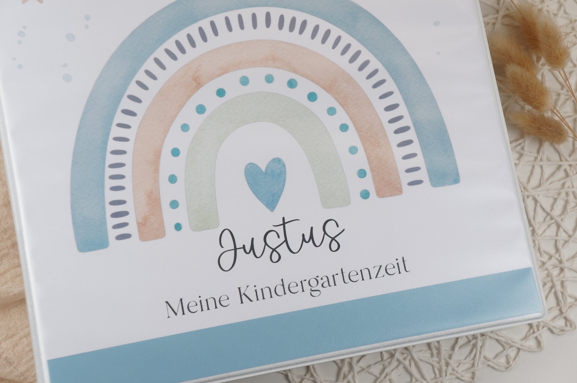 Kindergarten Ordner "Regenbogen blau" personalisiert - Sammelmappe Krippe Schule oder Kita Office & School Supplies Papier Träume